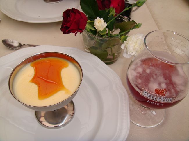 ブルージュでランチ<br />･ﾌﾟﾘﾝ <br />･ﾁｪﾘｰﾋﾞｰﾙ 