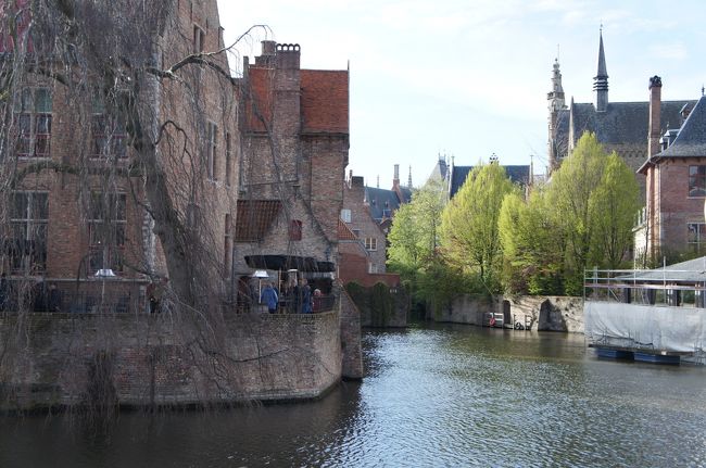 ダイフェル運河とローゼンフートカーイ通り