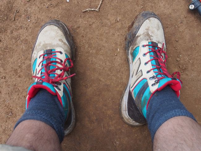 日本から持ち込んだニューバランスのトレッキングシューズ。<br />軽くてとてもよい。