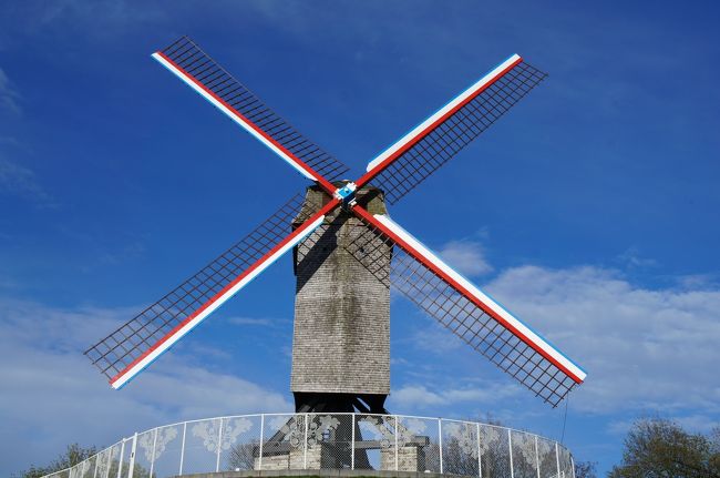 聖ヤンハイス風車(南側)とクライスフェスト通り