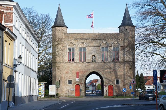 ゲントの門(北西側)とゲントポールト通り