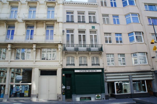 アンソールの家(西側)とフラーンデレン通り