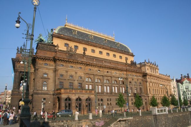 5/12 プラハ国立劇場