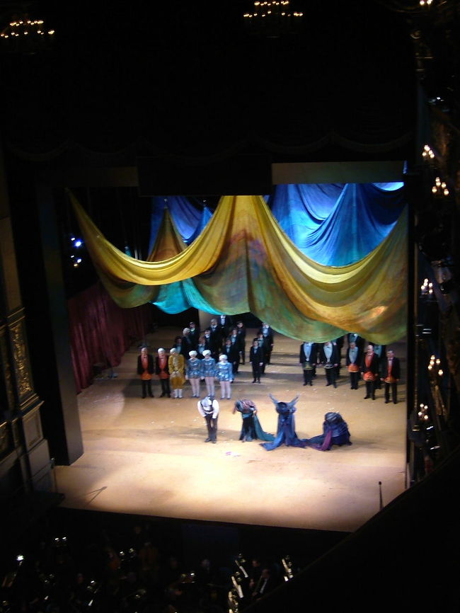 5/13　プラハ　エステート劇場にてオペラ『魔笛』を鑑賞