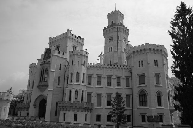 5/14　チェコ　フルボカ城