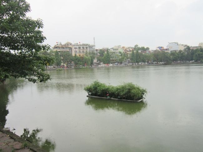 ハノイ市内の今回の私のホテルは、ホアンキ<br />エム湖と言う、ハノイー番の観光名所の側で<br />した。