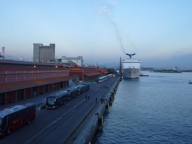 リオの港に到着。