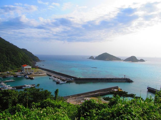 阿波連ビーチに向かう途中、ビューポイントでの撮影タイム。