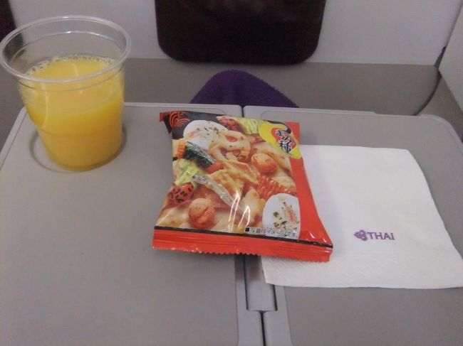 TGに乗るのはラオス以来２回目。<br /><br />前はパーソナルモニターがついてなかったけど、機材が新しくなったのかついてた♪<br />