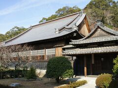 清見寺は、寺伝によると奈良時代を創建とする古刹。その後、足利尊氏や今川義元の帰依を受けて繁栄します。