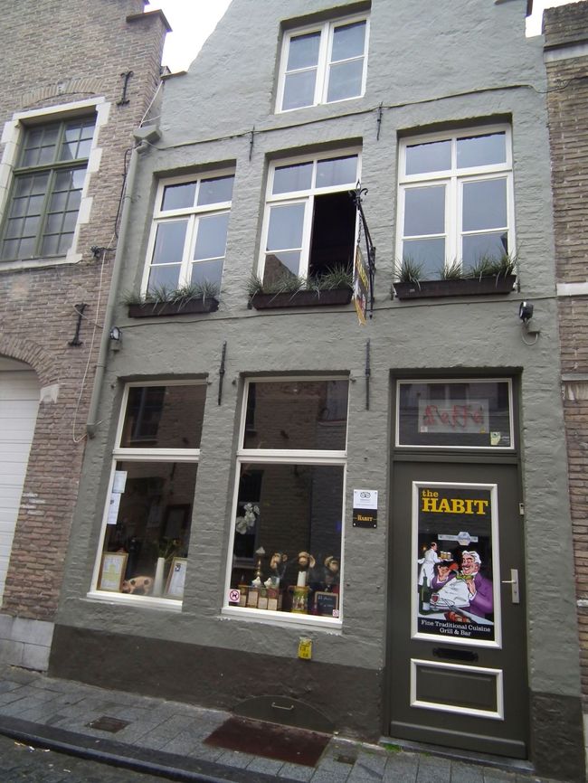 　ここの町並みは本当に心地よいという表現しか表しようのない、嬉しい景色なんですよね。多くの観光客が「もう一度来たい」という印象を持つのがよくわかります。