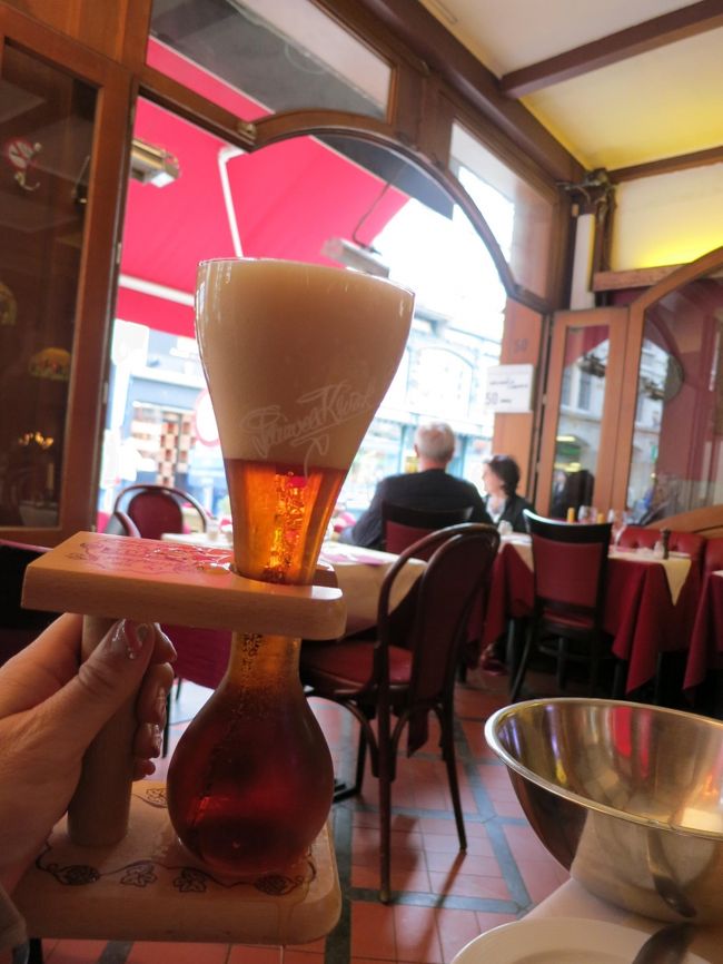 まずは、これでしょ！<br /><br />片言の日本語を話す店員が笑わせてくれます。