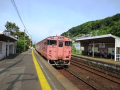 ローカル線に乗り･･･吉備津へ向かいます。

朝の時間帯は、高校生が多かったです。