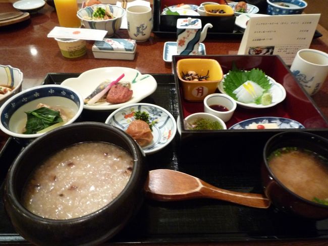 さて本日最終日。<br /><br />最終日の朝食はこちら！<br />すべての朝食会場を回って最終的にリピートしたのは和食の「佐和」。こちらでいただきました。<br /><br />洋食ブッフェも悪くはないけど、味は正直普通な感じが…。<br /><br />和食はこんな感じで最初から小鉢など色々ついて、その他に卵焼やデザート、ご飯はお代わり自由。サーターアンダギーも食べ放題（といってもそんなに食べれないけど）なので、満足感が一番ありました。<br />本当は限定メニューが食べたかったけど出遅れたので通常のメニューをいただきました。