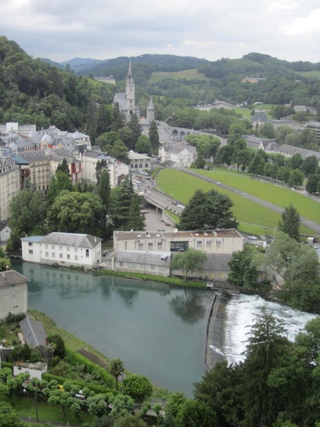 聖域も見えます。聖域は、明日じっくり行く予定です。