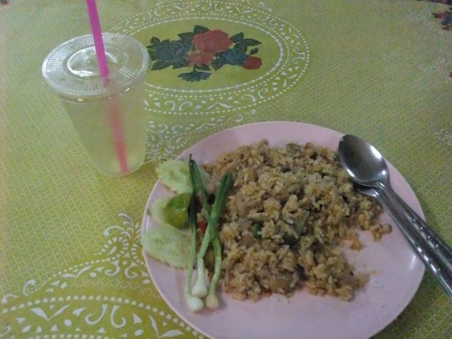 前回食べておいしかったトムヤムチャーハン＆レモングラスティーのディナー♪♪