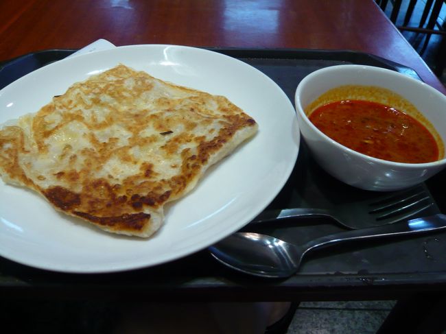 チーズ＆オニオンにしたんですが<br />これがかなーーーーり美味しい!!!<br />スープはカレー風味でした☆