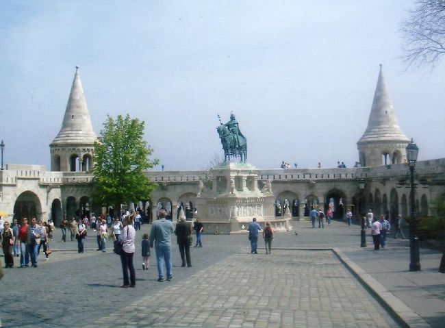 漁夫の砦<br />実際に戦争が行われた砦ではないらしい、<br />かわいい砦。<br />ここから見る景色が素晴らしい