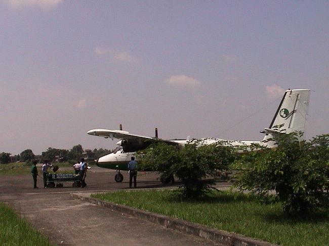 チトワン国立公園へは、<br />カトマンズから飛行機で。