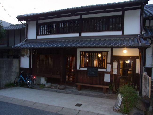 夕飯はならまちにある「カナカナ」へ