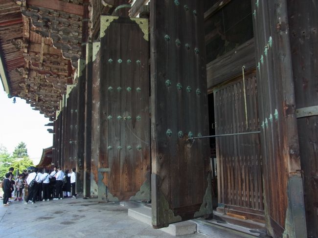 学生がどんどん来ます。