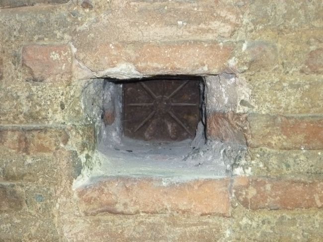 建てられたとき（10世紀）に造られた通気口