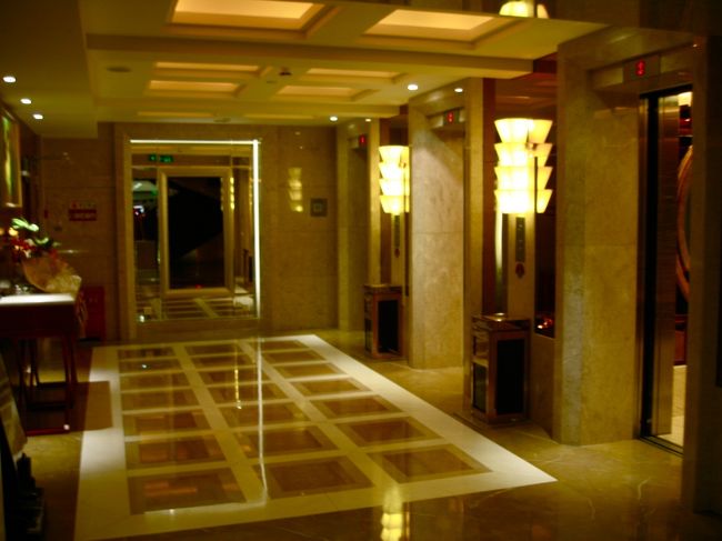 わりと立派なシティホテルです〜