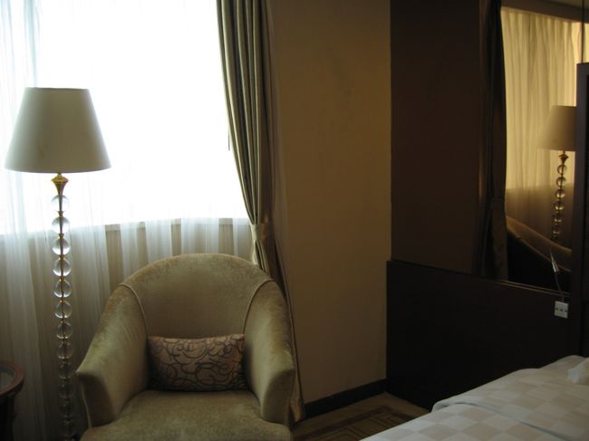 二人で泊まってもお互いスーツケースを広げられそうです