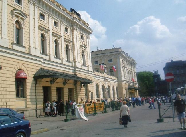 クラクフ中央駅<br />中心部からとても近いのでとても便利<br />