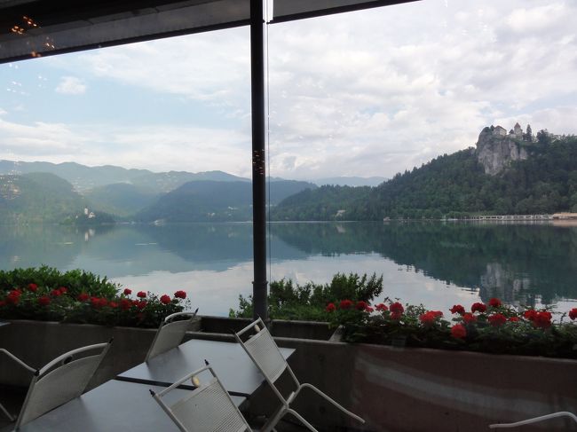 これは泊まったホテルからの眺め。