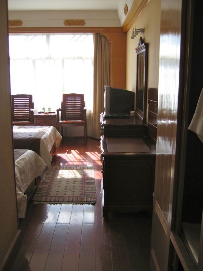 部屋は三階です<br /><br />階段なので上すぎず下すぎずで良かった