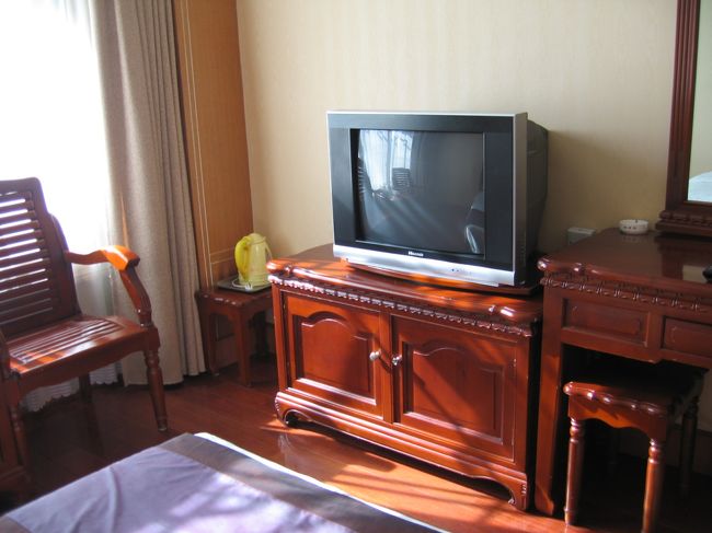 やたら映りの悪いブラウン管テレビ<br /><br />ずっと見てたら視力がガタ落ちしそうでした