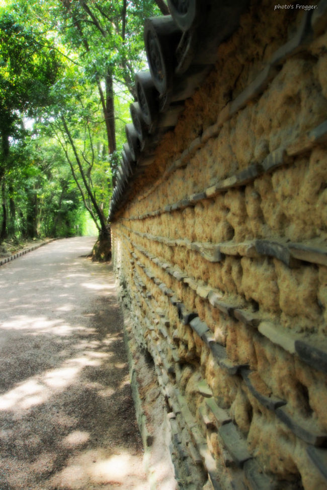 御廟を出て、右手の御影堂の方へ向かいます。