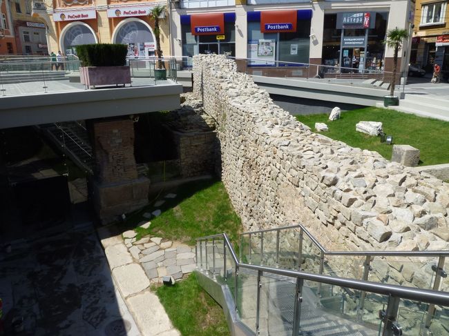 こちらもローマ遺跡です