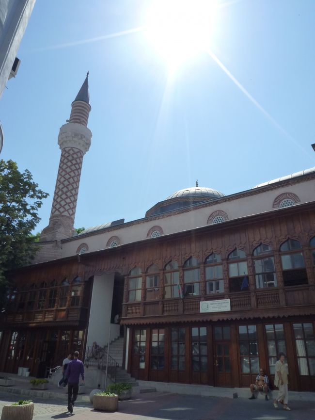 イマレット・ジャーミヤ