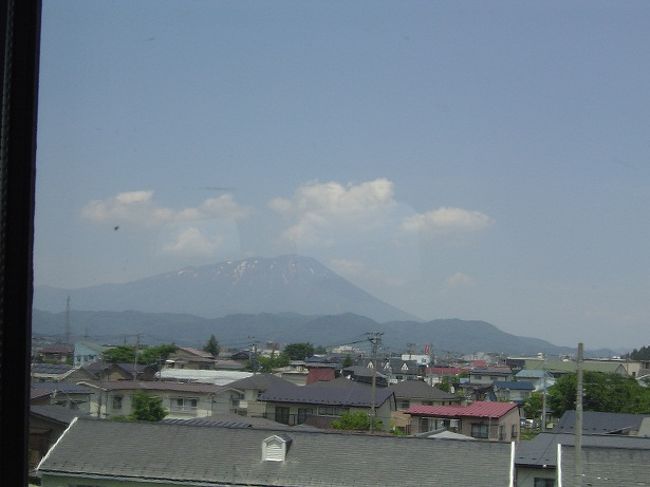 岩手山　<br />秋田新幹線車窓から