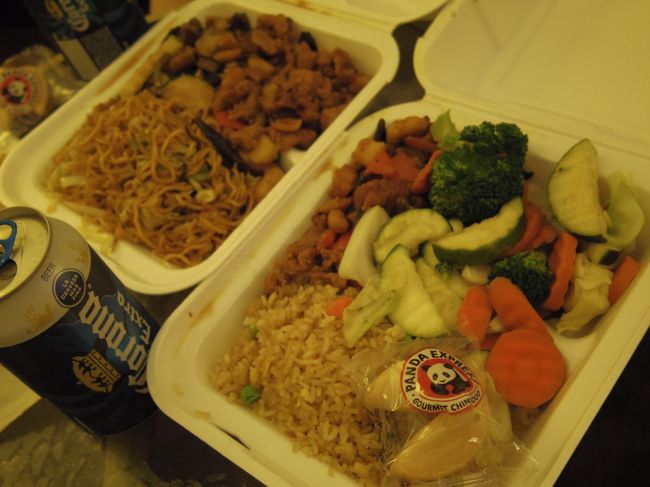 夜ごはんはパンダエキスプレス