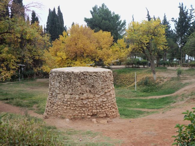 　わずかに石積みが残る程度。<br /><br />　