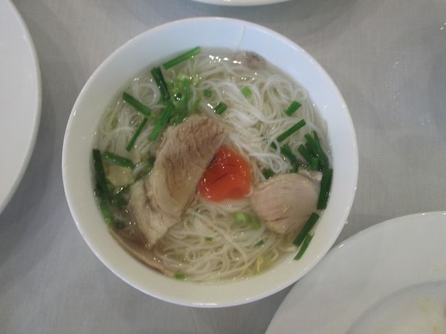 今日の麺はブンです。