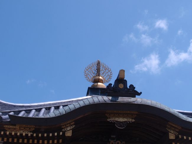 やっぱり撮ってしまう、塔頭の宝珠。