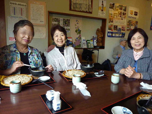 美味しいお蕎麦を前にご満足の皆様です(^^)