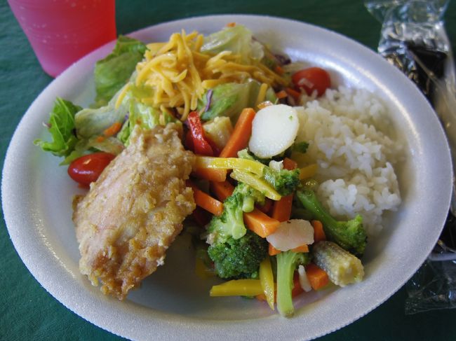 ツアーから戻ったらお昼です<br /><br />