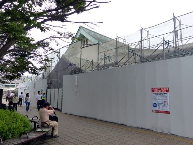 改修工事が本格化してきたJR三島駅舎