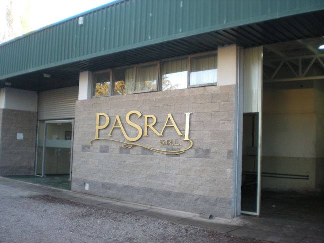 3軒目はなぜかオリーブ園？会社