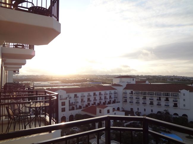 沖縄２日目の朝は、<br />何とか晴れ！