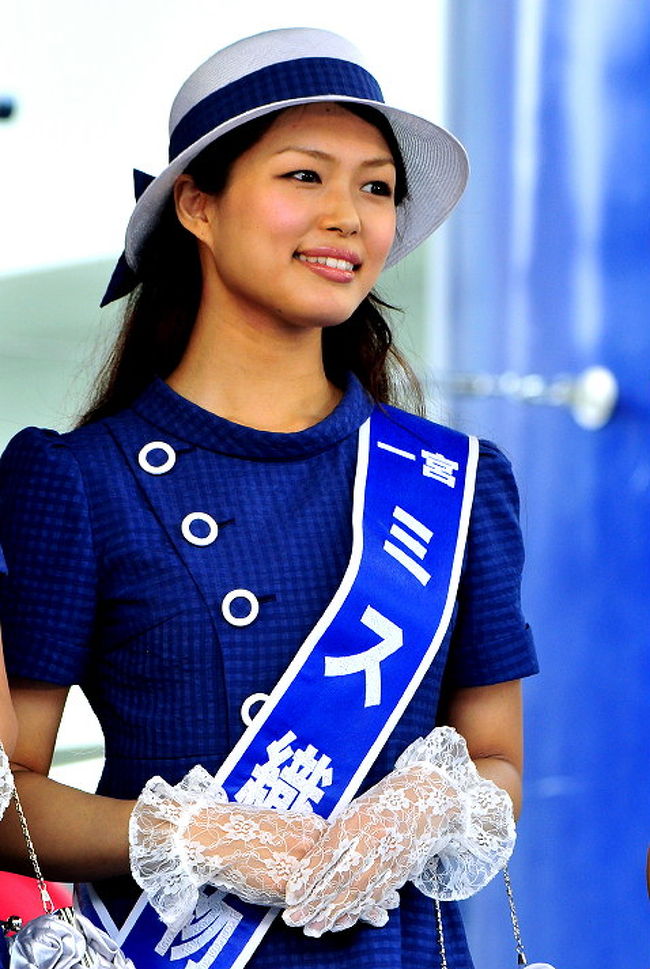 ミス織物 　  若原　夕希さん
