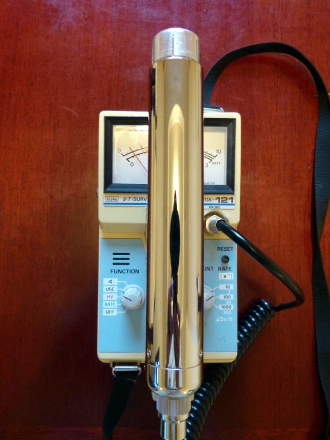 一応放射線量を測ってみます