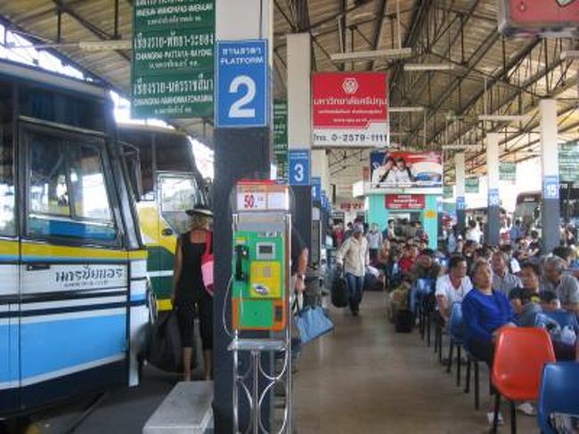 チェンライ・バスアーケード