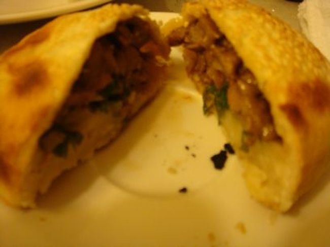 いま大人気！とウワサの胡椒餅もテイクアウト。<br /><br />（でもこれはちょっと口に合いませんでした・・・）