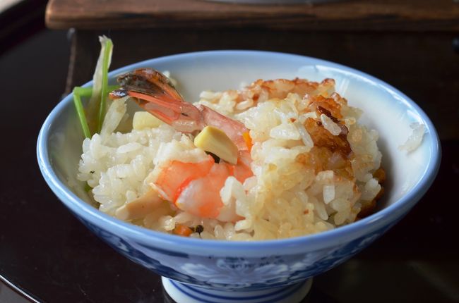 二杯目は、えび<br />そして釜飯と言えば、おこげが美味しんですよね！<br /><br />本当に美味しかったです。